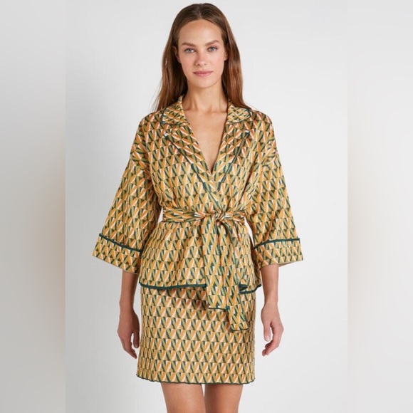 Jackets & Blazers - Knitted kimono look blazer with belt including matching skirt.